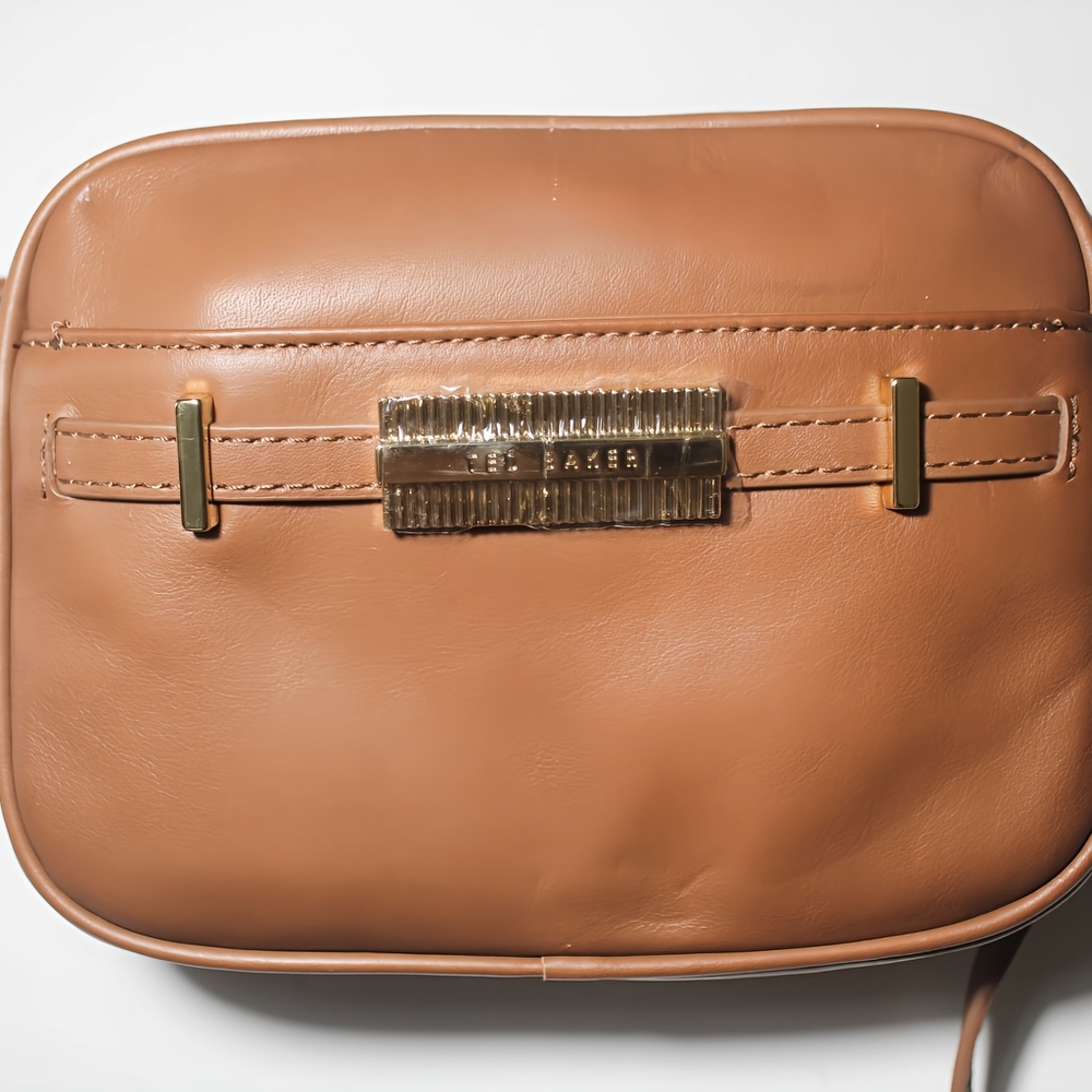 ✨ NWT Ted Baker London Brown Leather Camera Crossbody Bag with Gold Accents